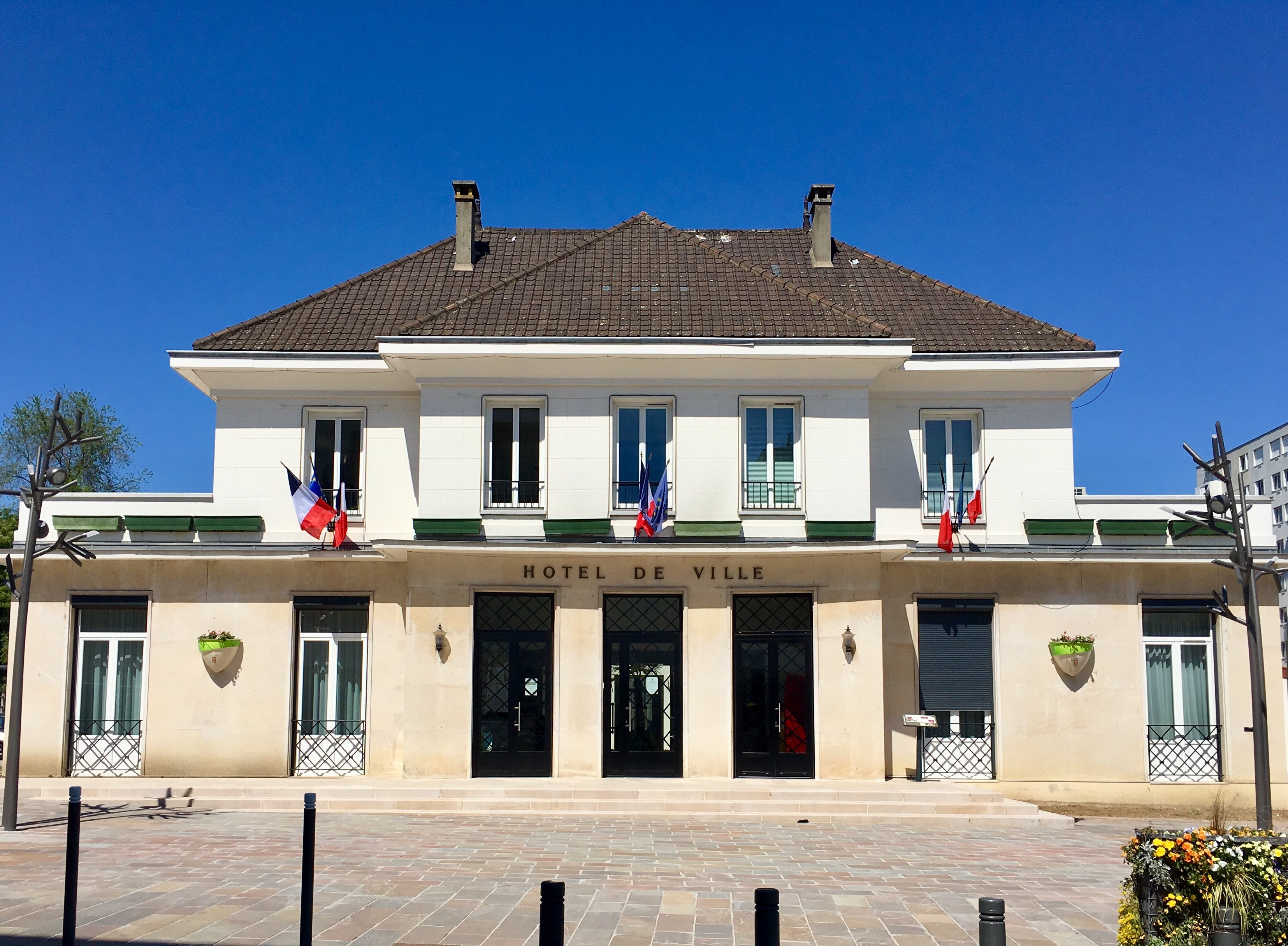 façade de la mairie de Montmagny